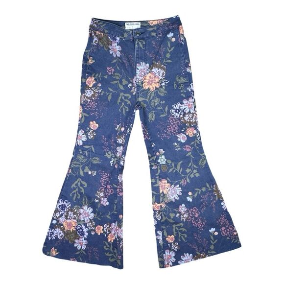 We The Free x Free People Youthquake Navy Floral Cropped Flare Jeans - Size 27 - Picture 5 of 9